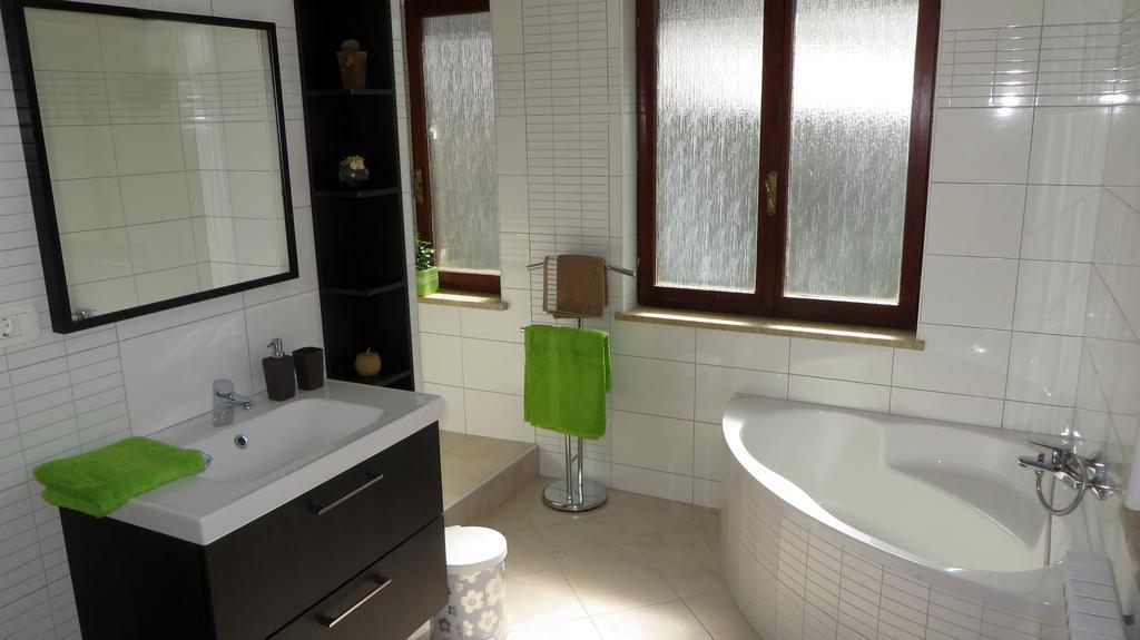 Hisa Lescer Apartman Kobarid Kültér fotó